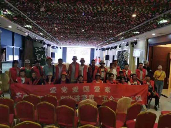 我家现在没有钱供我去念职高我又是女生我不知道该怎么办，而我却想去念因为知道没有学历以后会很难游戏画面